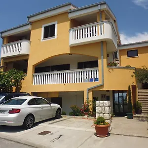  Apartment Jadranka Povile Kroatien