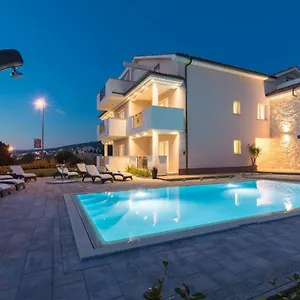 Maris 4*, Punat Croatie